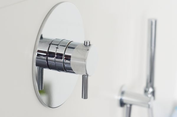 Cost of Shower Knob Replacement in Suffolk